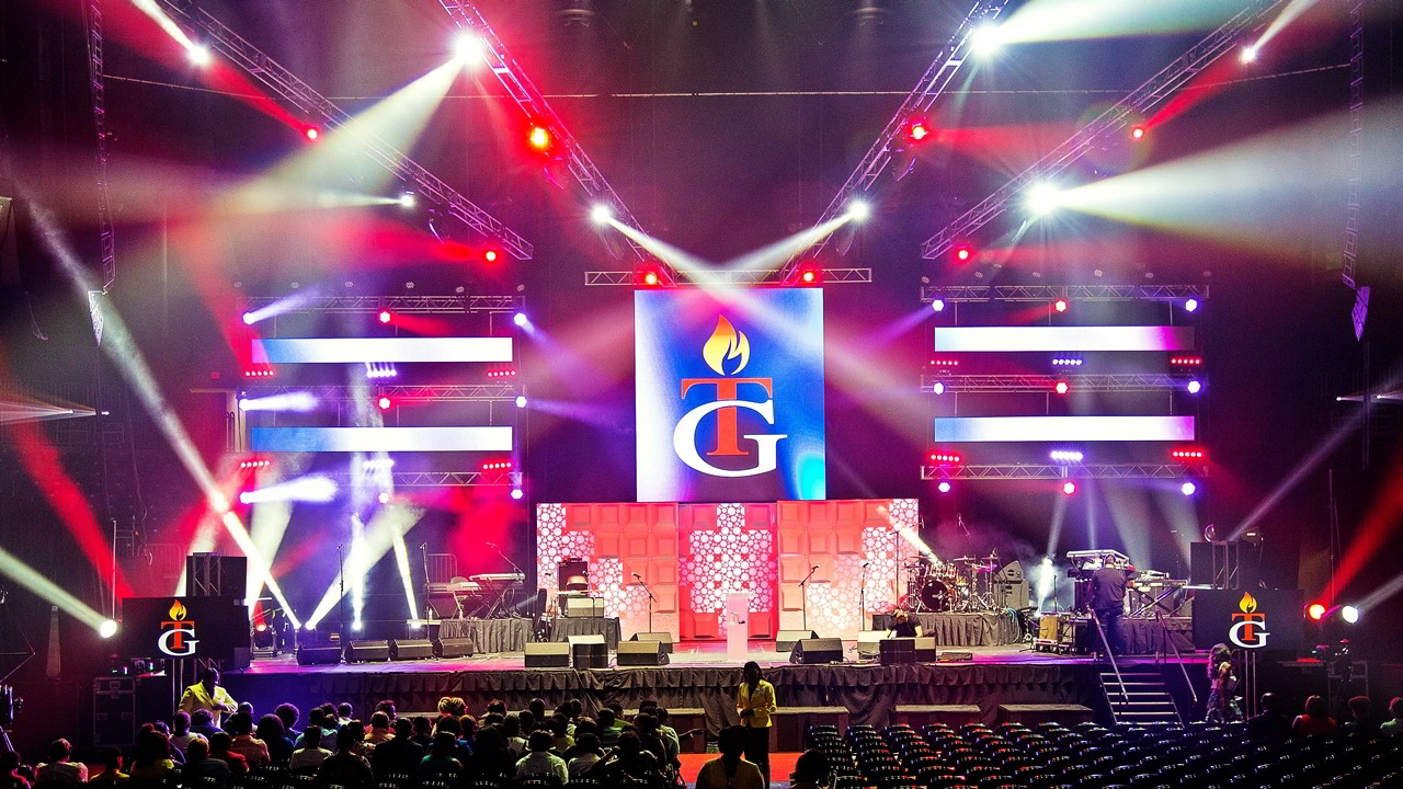 Sound Media event with large concert lighting system LED wall rental