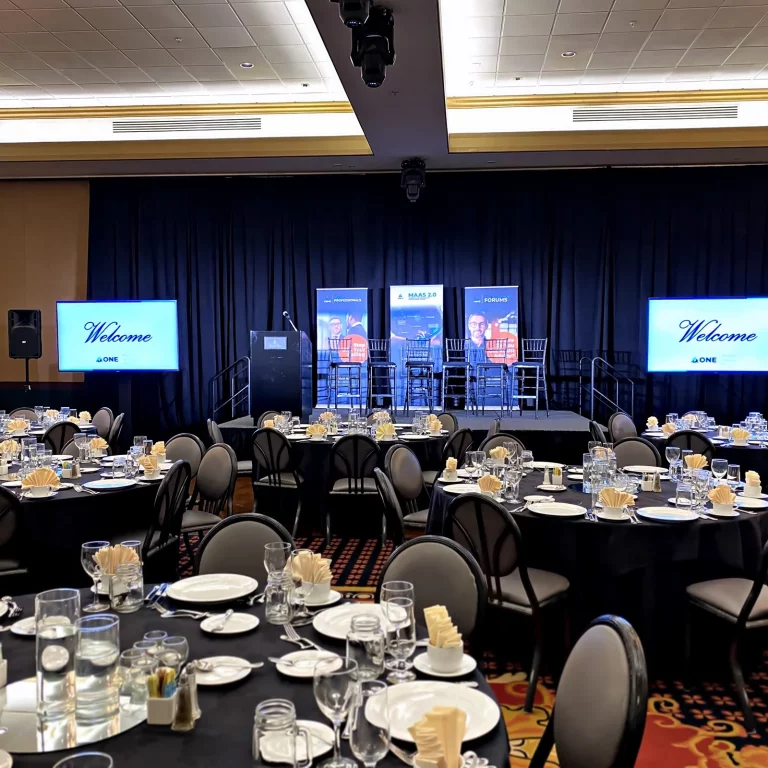 Conventions-HEIConvIMG_1491-BodyGallery