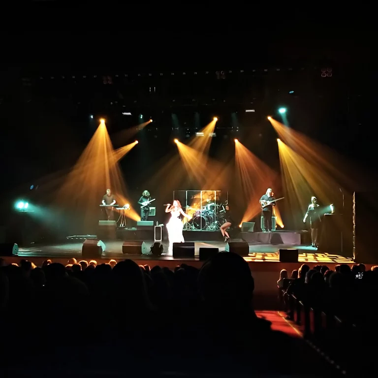 LivePerformace-IMG0019-BodyGallery